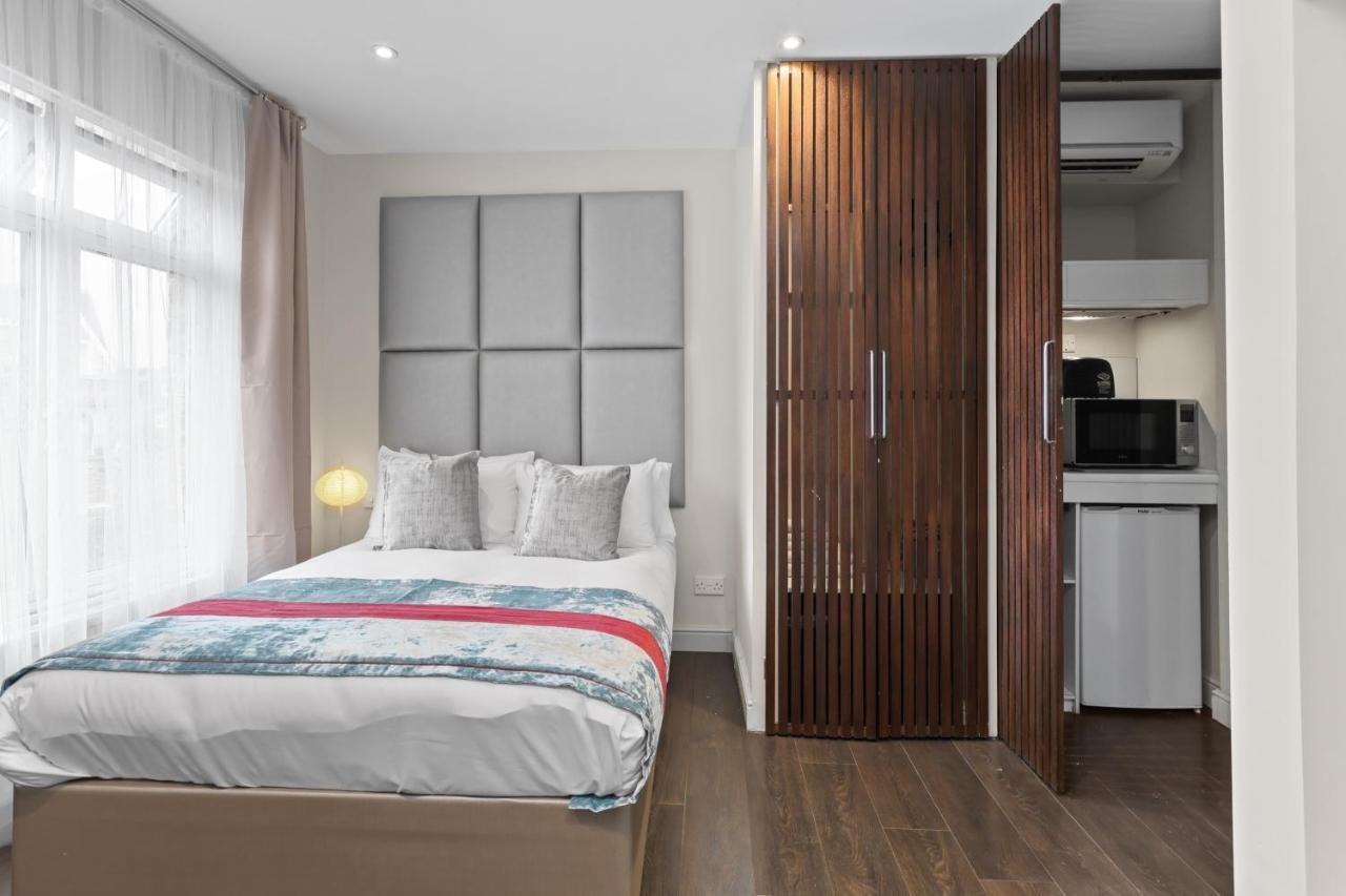Self-Contained Studio London Luaran gambar